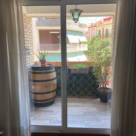 Rio Turia Apartment Valencia Exterior photo